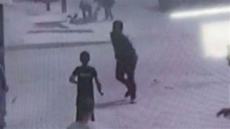 A­r­n­a­v­u­t­k­ö­y­’­d­e­k­i­ ­a­t­ö­l­y­e­n­i­n­ ­h­a­v­a­l­a­n­d­ı­r­m­a­s­ı­ ­p­a­t­l­a­d­ı­